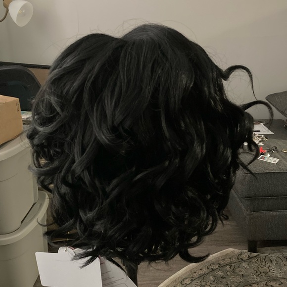 Summer Style Wig - Picture 2 of 4